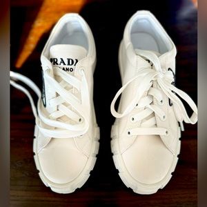 Women’s Prada white casual sneakers size 8